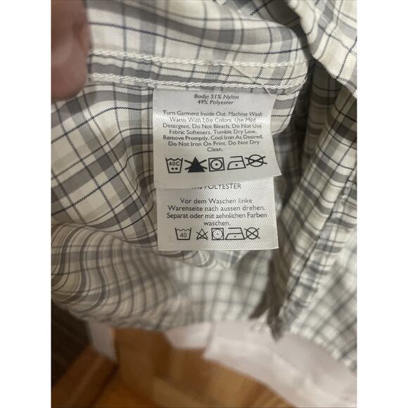 Eddie Bauer Men’s XL Button Down Shirt White Plaid Zip Pocket Hiking Lightweight - Picture 5 of 8